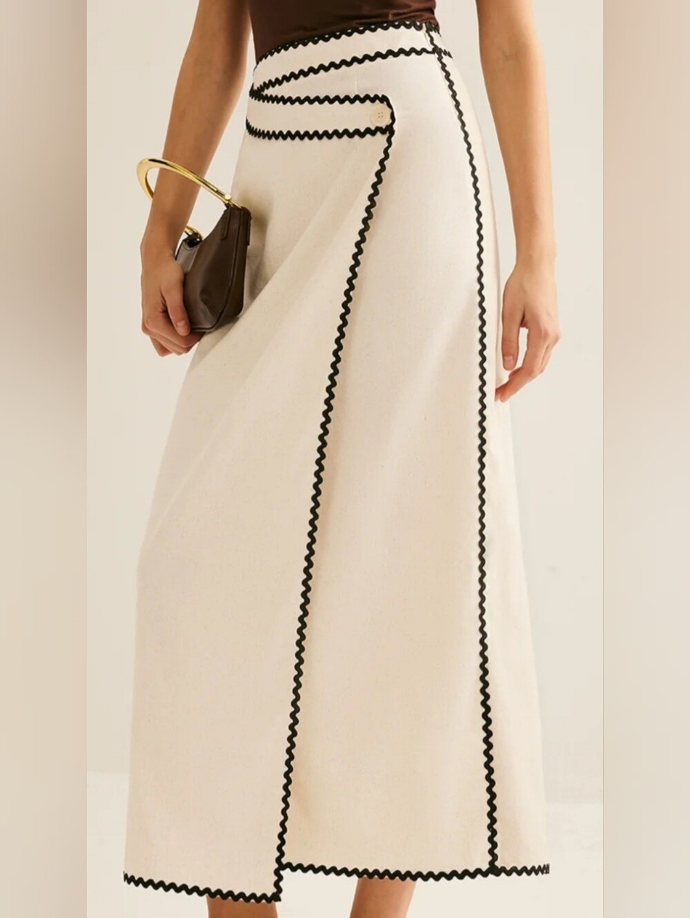 Commense cream Wrap Midi Skirt Women's Size L Black Ric Rac Trim